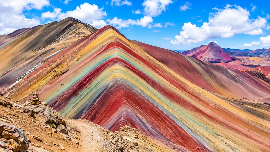 Rainbow Mountain Hike: Elevation, Altitude, and Trail Guide